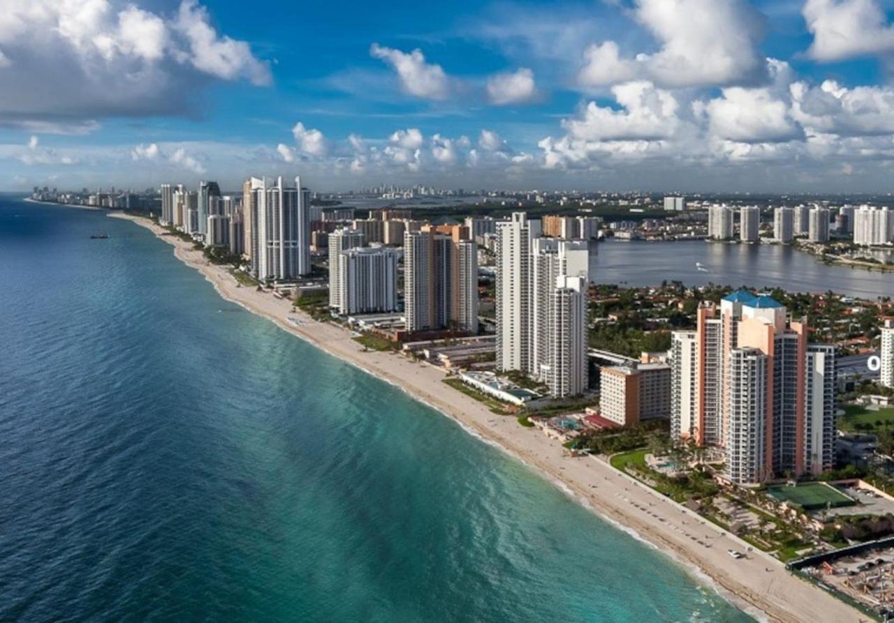 Ocean Reserve Condominium マイアミビーチ エクステリア 写真