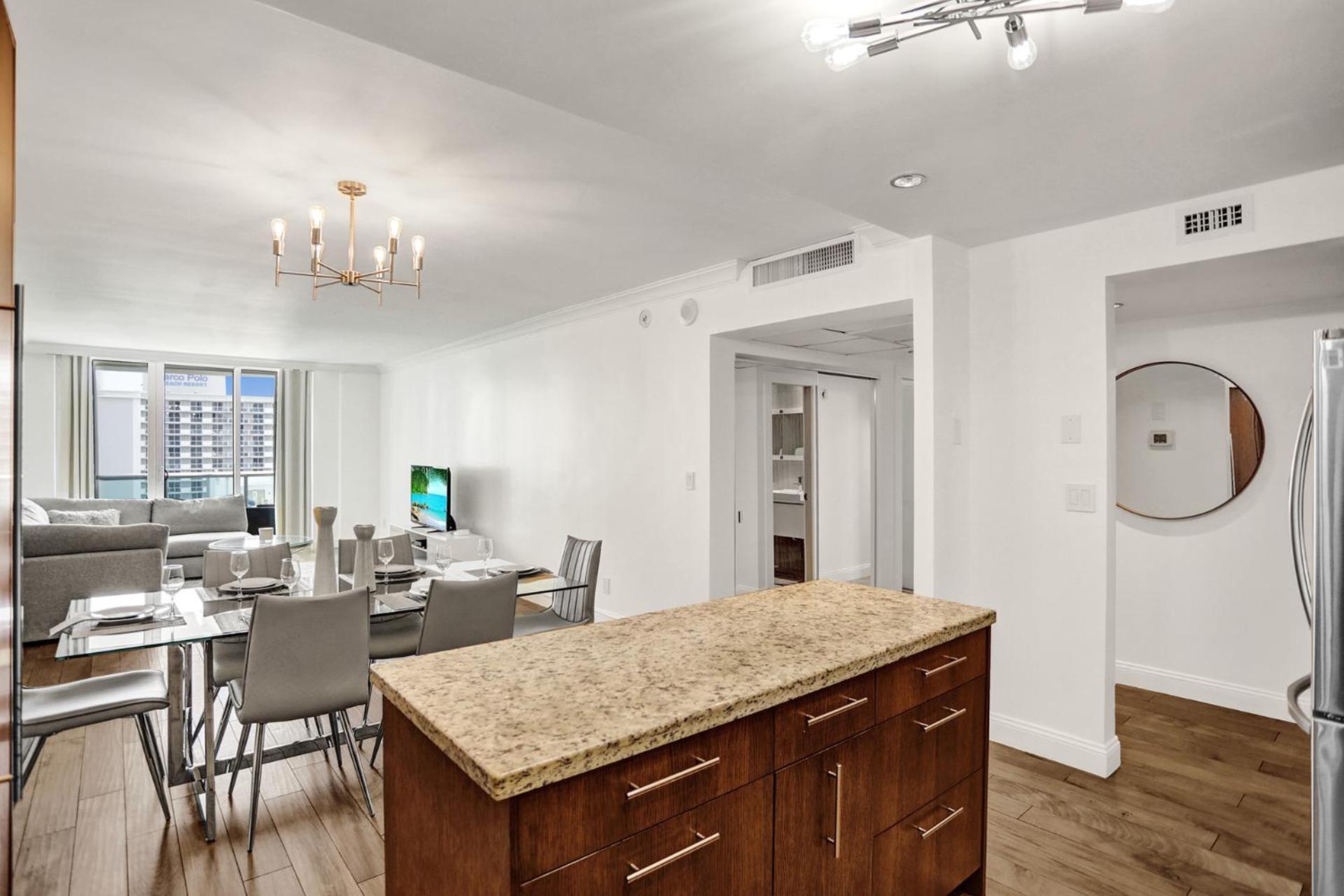 Ocean Reserve Condominium マイアミビーチ 部屋 写真